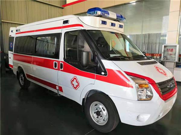 饶平县福特V362救护车